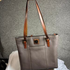 Dooney & Bourke handbag